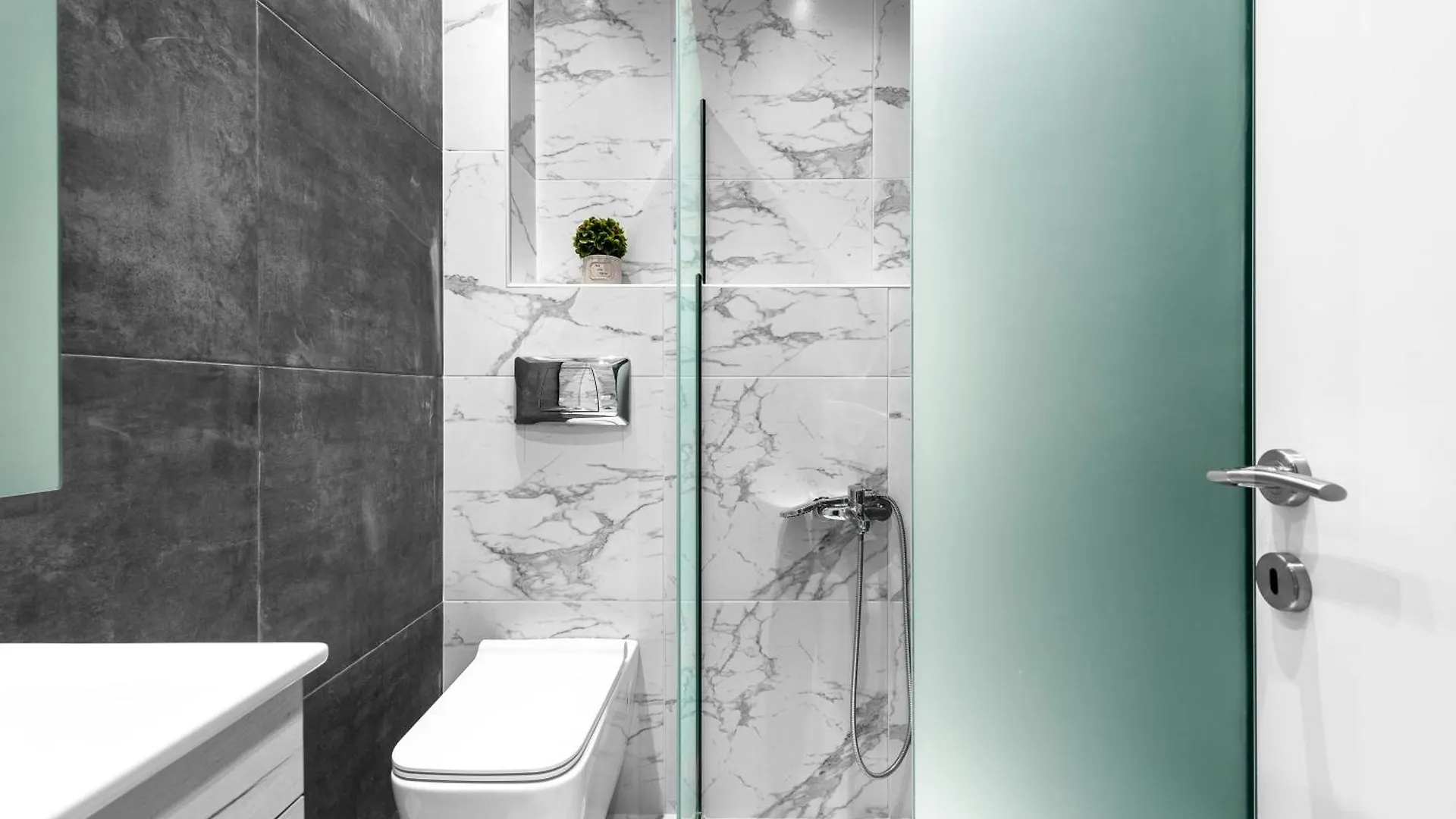 Denizen Penthouse, Nilie Hospitality Mgmt Apartment Thessaloniki